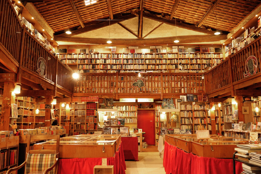 trouve tout du livre le somail cathédrale du livre aude actually