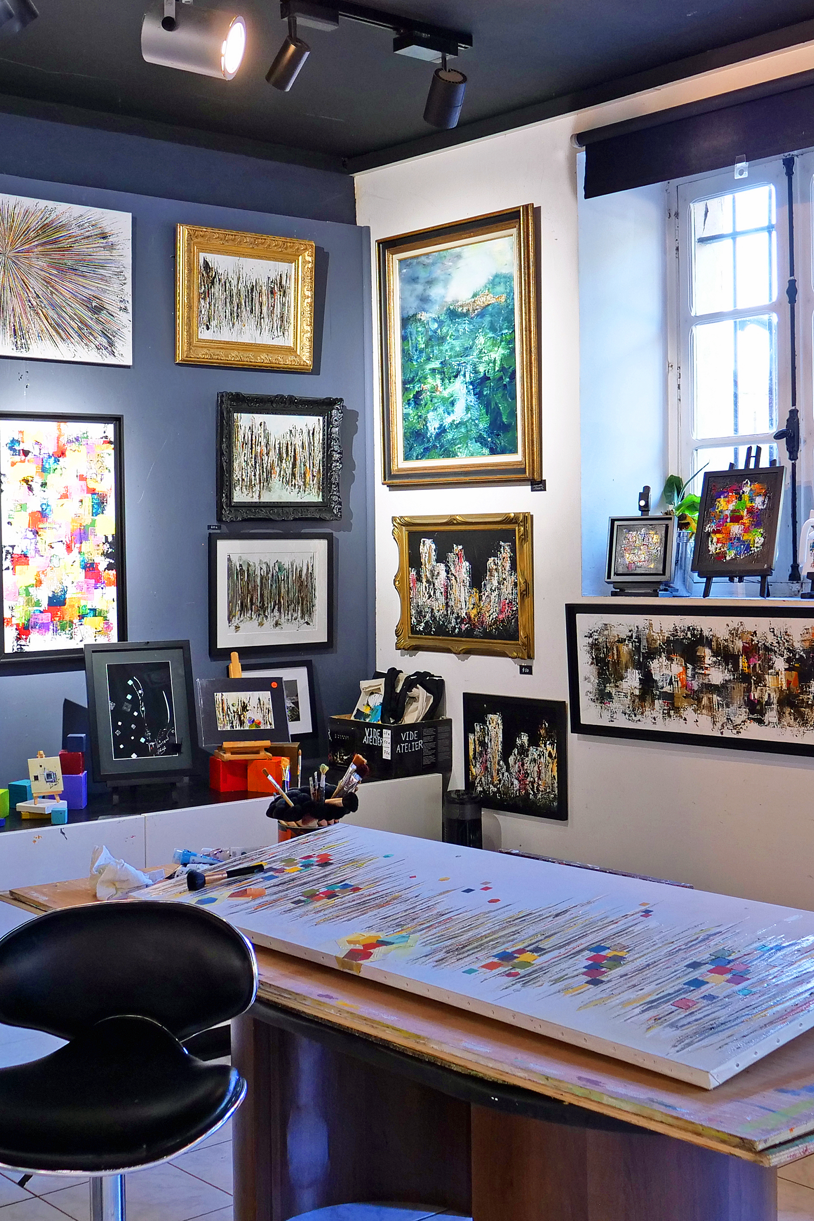 atelier galerie galati à la fenêtre aude actually